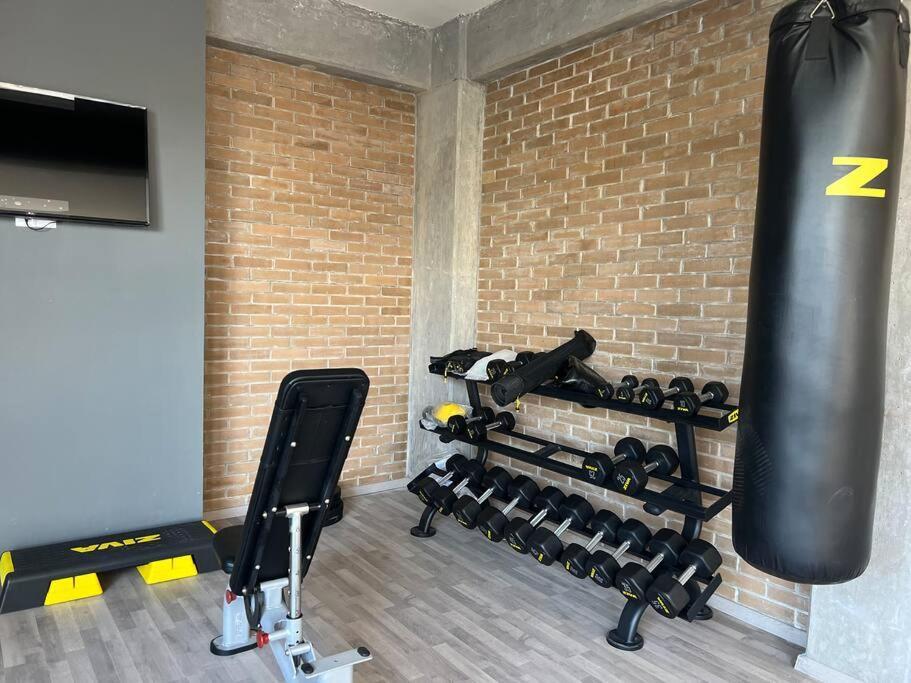 Апартаменты Depa Boho Al Sur Pet Friendly Piscina Gym Sala De Cine Гвадалахара Экстерьер фото